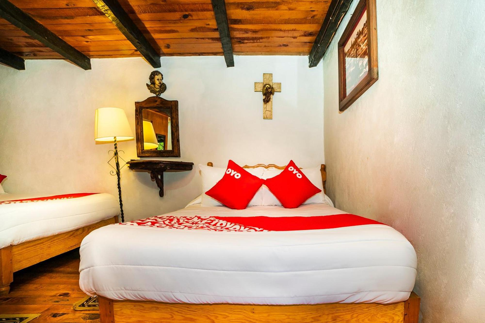 Oyo Hotel El Mineral, Tlalpujahua de Rayón Kültér fotó